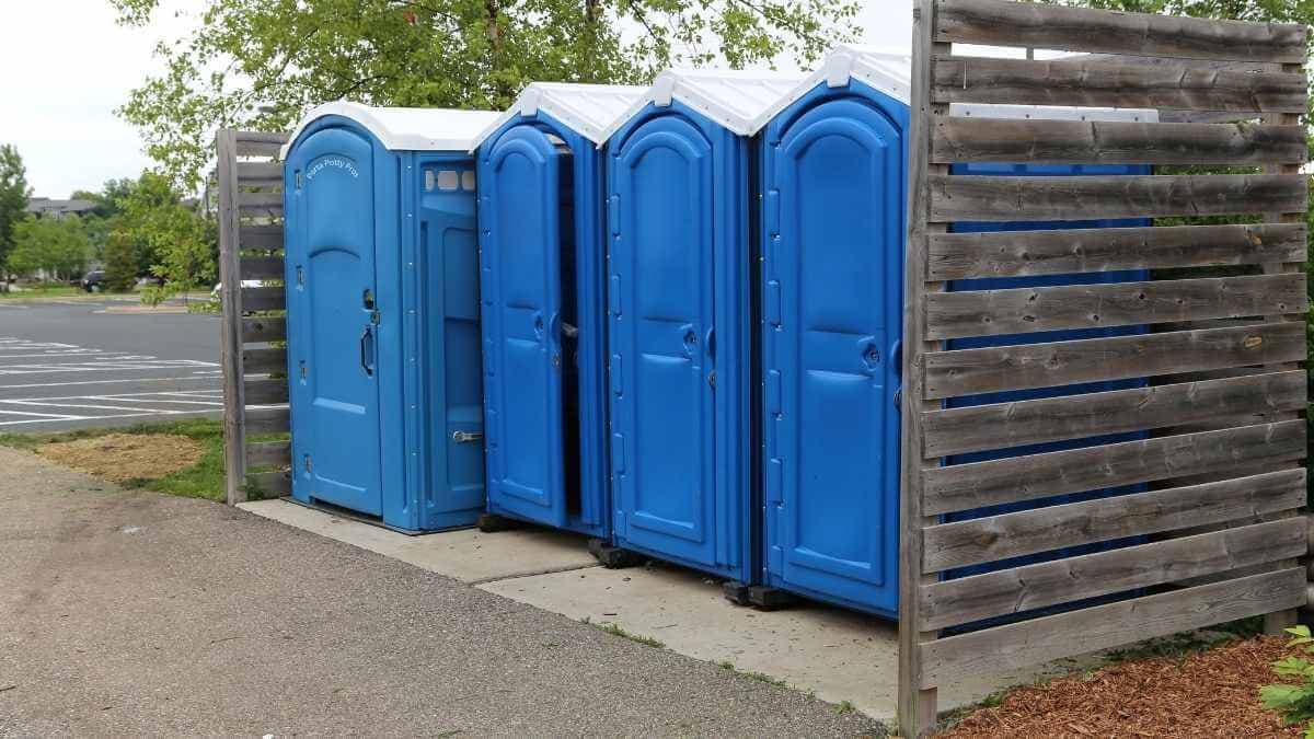VIP Trailer Restrooms - Porta Potty Rental Pros - Porta Potty Rentals services in Dunkirk, MD